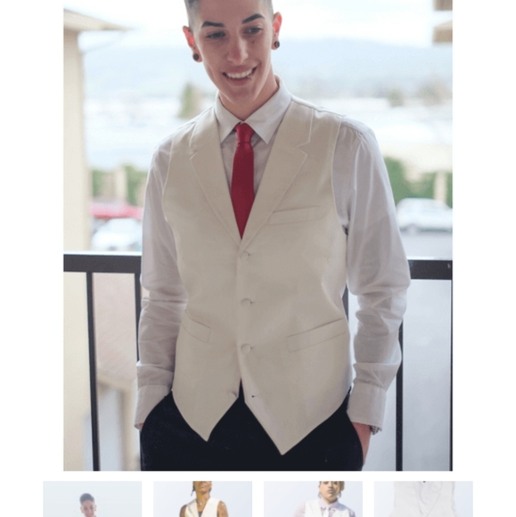 Vest - Picture 2 of 4